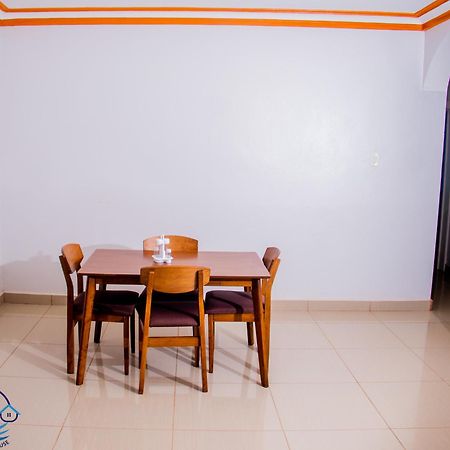 J&G Villa Hotel Cabo Haitiano Exterior foto