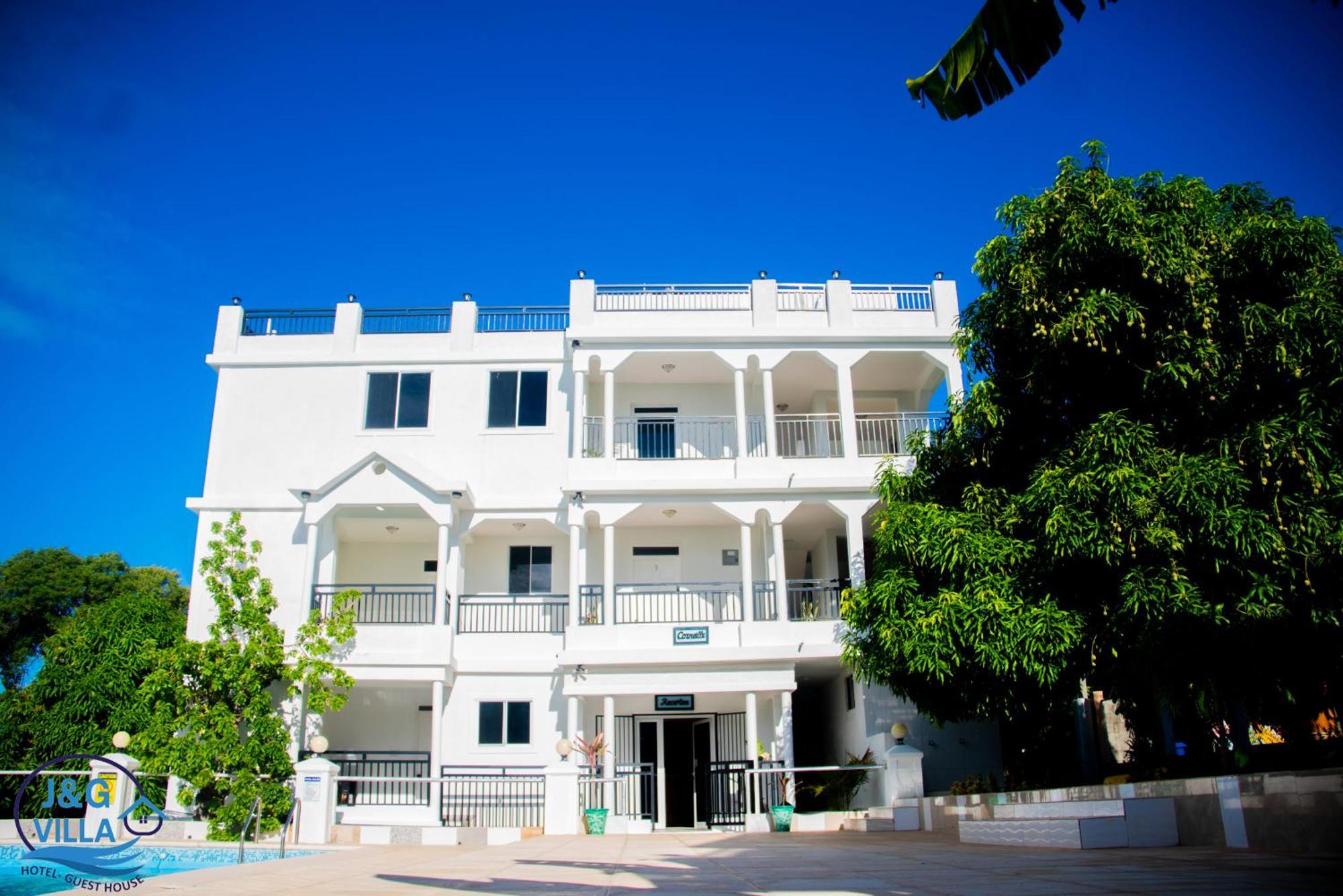 J&G Villa Hotel Cabo Haitiano Exterior foto