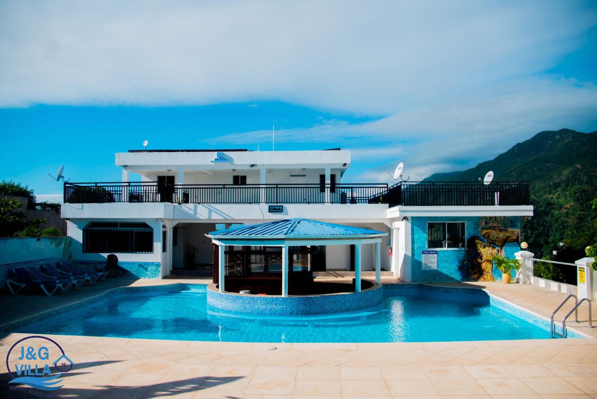 J&G Villa Hotel Cabo Haitiano Exterior foto